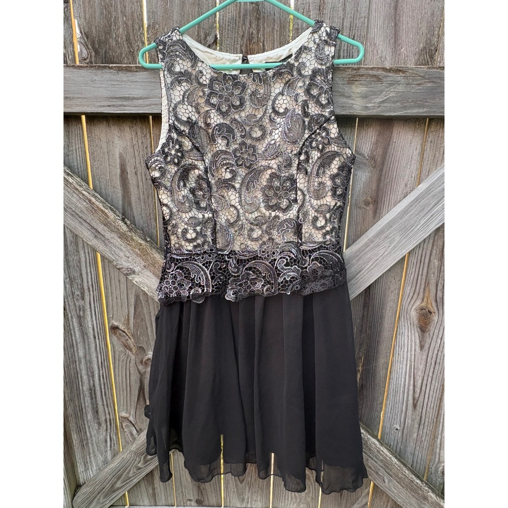 London Dress Company Ella Black Silver Lace Chiffon Keyhole Cocktail Dress USA 8